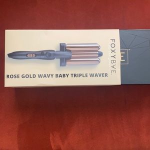 FoxyBae Rose Gold Wavy Baby Triple Waver
